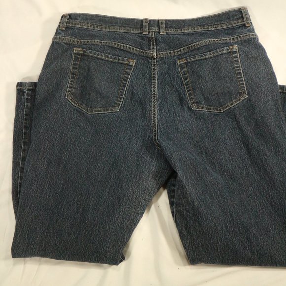 GLORIA VANDERBILT Dark Wash Jeans Sz 18 US Wmn - Picture 11 of 11